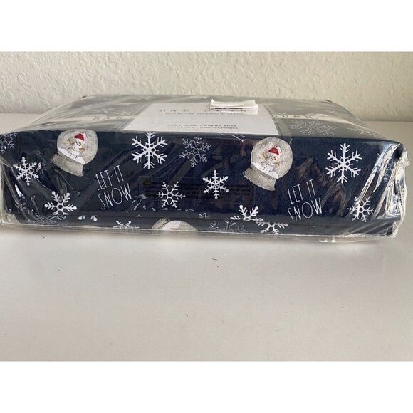 Rae Dunn SnowGlobes Snowflakes Christmas Holiday Soft Queen Sheet Set 4 Piece - Picture 5 of 13